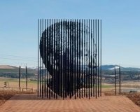 Î•Î½Ï„Ï…Ï€Ï‰ÏƒÎ¹Î±ÎºÏŒ Î¼Î½Î·Î¼ÎµÎ¯Î¿ Î³Î¹Î± Ï„Î± 50 Ï‡ÏÏŒÎ½Î¹Î± Î±Ï€ÏŒ Ï„Î·Î½ Ï†Ï…Î»Î¬ÎºÎ¹ÏƒÎ· Ï„Î¿Ï… ÎœÎ±Î½Ï„Î­Î»Î±live-in | Η Έξυπνη, Αντικειμενική και Εναλλακτική Ενημέρωση!