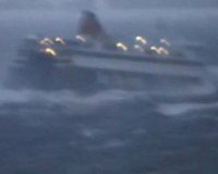 Î•Î½Ï„Ï…Ï€Ï‰ÏƒÎ¹Î±ÎºÏŒ Î²Î¯Î½Ï„ÎµÎ¿: ÎœÎ¬Ï‡Î· Î¼Îµ Ï„Î± ÎºÏÎ¼Î±Ï„Î± Î­Î´Ï‰ÏƒÎµ Ï„Î¿ Blue Star Ithakilive-in | Η Έξυπνη, Αντικειμενική και Εναλλακτική Ενημέρωση!