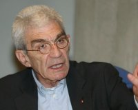 ÎœÏ€Î¿Ï…Ï„Î¬ÏÎ·Ï‚: Î”ÎµÎ½ Î²Î»Î­Ï€Ï‰ Î±Î½Î¸ÏÏŽÏ€Î¿Ï…Ï‚ Î½Î± Î»Î±Î¼Ï€Î±Î´Î¹Î¬Î¶Î¿Ï…Î½ ÎºÎ¬Î¸Îµ Î¼Î­ÏÎ± ÎµÏ€ÎµÎ¹Î´Î® Î´ÎµÎ½ Î­Ï‡Î¿Ï…Î½ ÏÎµÏÎ¼Î±live-in | Η Έξυπνη, Αντικειμενική και Εναλλακτική Ενημέρωση!