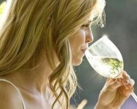 ÎˆÎ½Î± ÎºÏÎ±ÏƒÎ¬ÎºÎ¹ Ï„Î·Î½ Î·Î¼Î­ÏÎ±, Ï„Î¿Î½ÏŽÎ½ÎµÎ¹ Ï„Î¿ Î±Î½Î¿ÏƒÎ¿Ï€Î¿Î¹Î·Ï„Î¹ÎºÏŒlive-in | Η Έξυπνη, Αντικειμενική και Εναλλακτική Ενημέρωση!