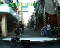 ÎšÎ¯Î½Î±: ÎœÎ±Î¸Î·Ï„Î®Ï‚   ÎµÎºÏ„Î¿Î¾ÎµÏÎ¸Î·ÎºÎµ   Î±Ï€ÏŒ Ï„Î¿ ÏƒÏ‡Î¿Î»Î¹ÎºÏŒ Î»ÎµÏ‰Ï†Î¿ÏÎµÎ¯Î¿! [Video]live-in | Η Έξυπνη, Αντικειμενική και Εναλλακτική Ενημέρωση!