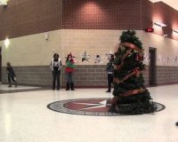 Î¤Î¿ Ï‡ÏÎ¹ÏƒÏ„Î¿Ï…Î³ÎµÎ½Î½Î¹Î¬Ï„Î¹ÎºÎ¿ Î´Î­Î½Ï„ÏÎ¿ Ï€Î¿Ï… ÎºÎ¹Î½ÎµÎ¯Ï„Î±Î¹ ÎºÎ±Î¹ Î²Î³Î¬Î¶ÎµÎ¹ ÎºÏÎ±Ï…Î³Î­Ï‚! Î”ÎµÎ¯Ï„Îµ Ï„Î¿ Î²Î¯Î½Ï„ÎµÎ¿ Ï€Î¿Ï… ÏƒÎ±ÏÏŽÎ½ÎµÎ¹!live-in | Η Έξυπνη, Αντικειμενική και Εναλλακτική Ενημέρωση!