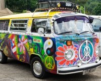 Î¤Î­Î»Î¿Ï‚ ÎµÏ€Î¿Ï‡Î®Ï‚ Î³Î¹Î± Ï„Î¿ Î¸ÏÏ…Î»Î¹ÎºÏŒ minivan Ï„Ï‰Î½ â€™60slive-in | Η Έξυπνη, Αντικειμενική και Εναλλακτική Ενημέρωση!