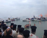 Î•Î¿ÏÏ„Î±ÏƒÎ¼ÏŒÏ‚ Ï„Ï‰Î½ Î˜ÎµÎ¿Ï†Î±Î½ÎµÎ¯Ï‰Î½ ÏƒÏ„Î·Î½ Î Î±ÏÎ±Î»Î¯Î± ÎšÎ±Ï„ÎµÏÎ¯Î½Î·Ï‚!live-in | Η Έξυπνη, Αντικειμενική και Εναλλακτική Ενημέρωση!