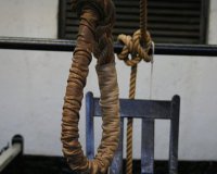 ÎÎµÎºÏÏŒÏ‚ ÏƒÏ„Î¿ ÎºÎµÎ»Î¯ Ï„Î¿Ï… Î¿ 48Ï‡ÏÎ¿Î½Î¿Ï‚ Ï€Î¿Ï… ÎºÎ±Ï„Î·Î³Î¿ÏÎ¿ÏÏ„Î±Î½ ÏŒÏ„Î¹ Î²Î¯Î±Î¶Îµ Ï„Î· 16Ï‡ÏÎ¿Î½Î· ÎºÏŒÏÎ· Ï„Î¿Ï…live-in | Η Έξυπνη, Αντικειμενική και Εναλλακτική Ενημέρωση!