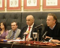 Â«Î£Ï…Î½Î´Ï…Î±ÏƒÎ¼ÏŒ Î•Ï…Î¸ÏÎ½Î·Ï‚Â» Î³Î¹Î± Ï„Î¿Î½ Î´Î®Î¼Î¿ Î”Î¯Î¿Ï…-ÎŸÎ»ÏÎ¼Ï€Î¿Ï… Ï€Î±ÏÎ¿Ï…ÏƒÎ¯Î±ÏƒÎµ Î¿ Î“Î¹ÏŽÏÎ³Î¿Ï‚ Î¦Î±ÏÎ¼Î¬ÎºÎ·Ï‚live-in | Η Έξυπνη, Αντικειμενική και Εναλλακτική Ενημέρωση!