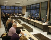 ÎžÎµÎºÎ¯Î½Î·ÏƒÎ±Î½ Î¿Î¹ Ï€ÏÎ¿ÎµÎºÎ»Î¿Î³Î¹ÎºÎ­Ï‚ Î±Î½Ï„Î¹Ï€Î±ÏÎ±Î¸Î­ÏƒÎµÎ¹Ï‚ ÏƒÏ„Î¿ Î”Î·Î¼Î¿Ï„Î¹ÎºÏŒ Î£Ï…Î¼Î²Î¿ÏÎ»Î¹Î¿ ÎšÎ±Ï„ÎµÏÎ¯Î½Î·Ï‚live-in | Η Έξυπνη, Αντικειμενική και Εναλλακτική Ενημέρωση!