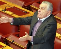 Î“Î¹Î±ÎºÎ¿Ï…Î¼Î¬Ï„Î¿Ï‚: "Î”ÎµÎ½ Î®Î¾ÎµÏÎ± Ï„Î¹ ÏˆÎ®Ï†Î¹Î¶Î±. Î•Î¯Î¼Î±Î¹ Î³Î¹Î±Ï„ÏÏŒÏ‚ Î±Î½Î¬Î¸ÎµÎ¼Î¬ Î¼Îµ, ÏŒÏ‡Î¹ Î½Î¿Î¼Î¹ÎºÏŒÏ‚"live-in | Η Έξυπνη, Αντικειμενική και Εναλλακτική Ενημέρωση!
