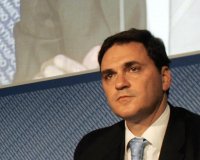 Î•Î»ÎµÏÎ¸ÎµÏÎ¿Ï‚ Ï‡Ï‰ÏÎ¯Ï‚ Ï€ÎµÏÎ¹Î¿ÏÎ¹ÏƒÏ„Î¹ÎºÎ¿ÏÏ‚ ÏŒÏÎ¿Ï…Ï‚ Î¿ Î†Î³Î³ÎµÎ»Î¿Ï‚ Î¦Î¹Î»Î¹Ï€Ï€Î¯Î´Î·Ï‚live-in | Η Έξυπνη, Αντικειμενική και Εναλλακτική Ενημέρωση!