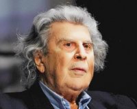 ÎœÎµ Ï€Î½ÎµÏ…Î¼Î¿Î½Î¯Î± ÏƒÏ„Î¿ Î½Î¿ÏƒÎ¿ÎºÎ¿Î¼ÎµÎ¯Î¿ Î¿ ÎœÎ¯ÎºÎ·Ï‚ Î˜ÎµÎ¿Î´Ï‰ÏÎ¬ÎºÎ·Ï‚live-in | Η Έξυπνη, Αντικειμενική και Εναλλακτική Ενημέρωση!
