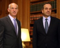 Î Î±Ï€Î±Î½Î´ÏÎ­Î¿Ï… â€“ Î£Î±Î¼Î±ÏÎ¬Ï‚ "Ï„ÏÎµÎ»ÏŒ ÎšÎ±ÏÎ½Î±Î²Î¬Î»Î¹ Î³Î¹Î± Ï€Î¬Î½Ï„Î±" ...live-in | Η Έξυπνη, Αντικειμενική και Εναλλακτική Ενημέρωση!