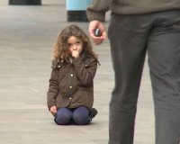 Î ÎµÎ¯ÏÎ±Î¼Î±: Î ÏŒÏƒÎ¿Î¹ Î±Î´Î¹Î±Ï†Î¿ÏÎ¿ÏÎ½ ÏƒÏ„Î· Î¸Î­Î± ÎµÎ½ÏŒÏ‚ Ï‡Î±Î¼Î­Î½Î¿Ï… Ï€Î±Î¹Î´Î¹Î¿Ï;live-in | Η Έξυπνη, Αντικειμενική και Εναλλακτική Ενημέρωση!