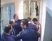 ÎÏ„Î¿ÎºÎ¿Ï…Î¼Î­Î½Ï„Î¿ Ï†ÏÎ¯ÎºÎ·Ï‚: ÎšÎ±ÏÎ­ ÎºÎ±ÏÎ­ Î¿ Î²Î±ÏƒÎ±Î½Î¹ÏƒÎ¼ÏŒÏ‚ Ï„Î¿Ï… Î™Î»Î¯ ÎšÎ±ÏÎ­Î»Î¹ Î±Ï€ÏŒ Ï„Î¿Ï…Ï‚ ÏƒÏ‰Ï†ÏÎ¿Î½Î¹ÏƒÏ„Î¹ÎºÎ¿ÏÏ‚ Ï…Ï€Î±Î»Î»Î®Î»Î¿Ï…Ï‚live-in | Η Έξυπνη, Αντικειμενική και Εναλλακτική Ενημέρωση!