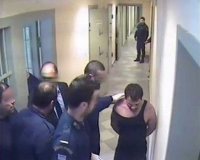 ÎÏ„Î¿ÎºÎ¿Ï…Î¼Î­Î½Ï„Î¿ Ï†ÏÎ¯ÎºÎ·Ï‚: ÎšÎ±ÏÎ­ ÎºÎ±ÏÎ­ Î¿ Î²Î±ÏƒÎ±Î½Î¹ÏƒÎ¼ÏŒÏ‚ Ï„Î¿Ï… Î™Î»Î¯ ÎšÎ±ÏÎ­Î»Î¹ Î±Ï€ÏŒ Ï„Î¿Ï…Ï‚ ÏƒÏ‰Ï†ÏÎ¿Î½Î¹ÏƒÏ„Î¹ÎºÎ¿ÏÏ‚ Ï…Ï€Î±Î»Î»Î®Î»Î¿Ï…Ï‚live-in | Η Έξυπνη, Αντικειμενική και Εναλλακτική Ενημέρωση!