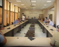 Î’Î¯Î±Î¹Î· ÎµÏ€Î¯Î¸ÎµÏƒÎ· Î“. ÎšÎ¿ÎºÎºÎ±Î²Î¯Î´Î· ÎºÎ±Ï„Î¬ Ï„Î¿Ï… Î´Î·Î¼Î¬ÏÏ‡Î¿Ï… Î£. Î§Î¹Î¿Î½Î¯Î´Î·! ÎšÎ±Ï„Î±Ï„Î­Î¸Î·ÎºÎµ Î¼Î®Î½Ï…ÏƒÎ· ÎºÎ±Î¹ ÎµÎºÎ´ÏŒÎ¸Î·ÎºÎµ ÏˆÎ®Ï†Î¹ÏƒÎ¼Î± ÎºÎ±Ï„Î±Î´Î¯ÎºÎ·Ï‚ Î±Ï€ÏŒ Ï„Î¿ Î”Î·Î¼Î¿Ï„Î¹ÎºÏŒ Î£Ï…Î¼Î²Î¿ÏÎ»Î¹Î¿ ÎšÎ±Ï„ÎµÏÎ¯Î½Î·Ï‚live-in | Η Έξυπνη, Αντικειμενική και Εναλλακτική Ενημέρωση!